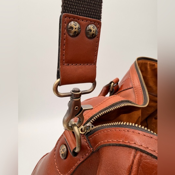 Patricia Nash Milano Leather Weekender Travel Bag - Picture 11 of 16